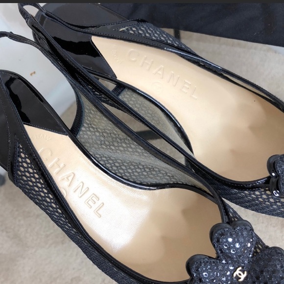 Authentic Chanel shoes PREOWNED - Picture 6 of 10
